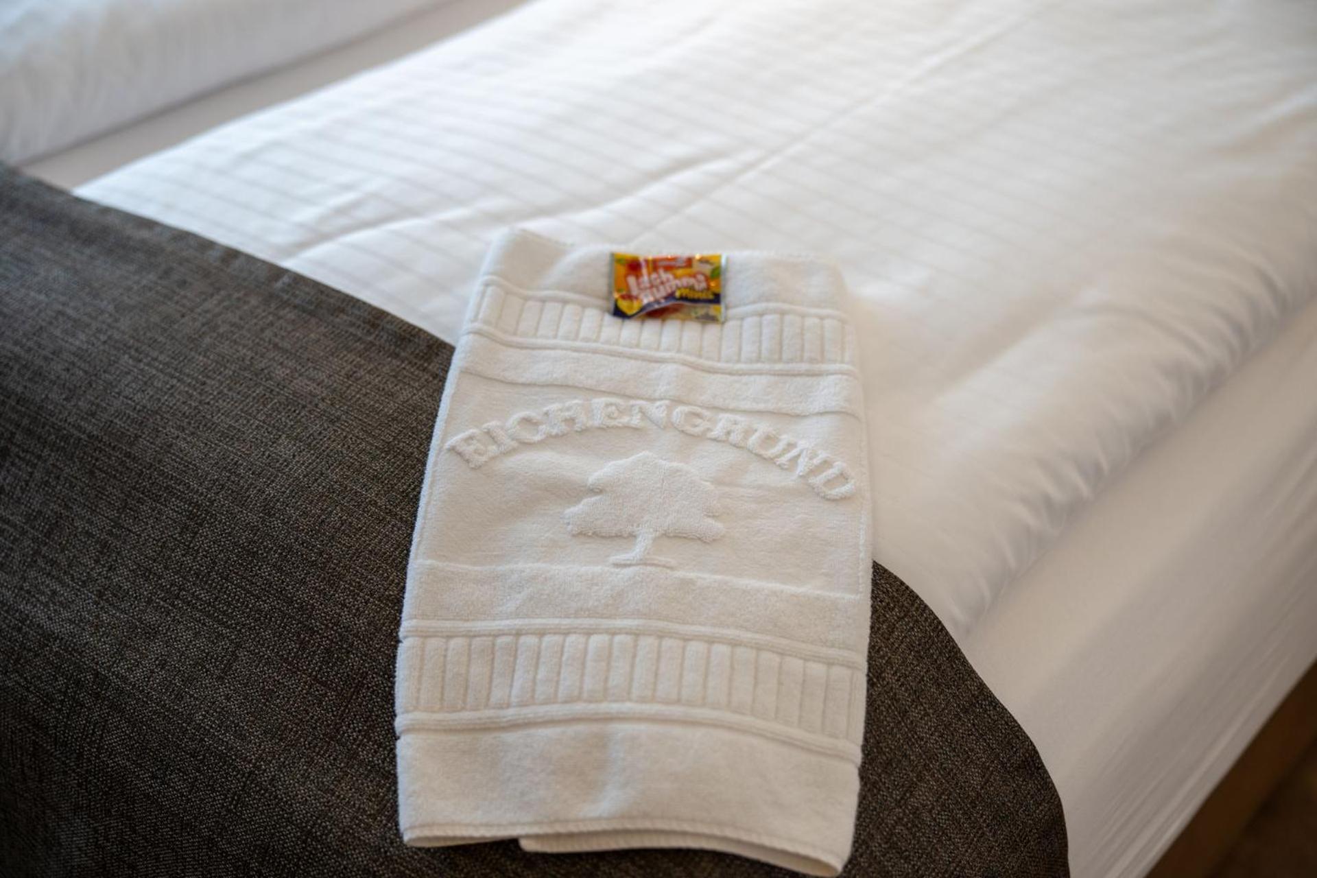 Eichengrund Cochstedt Hotel Hecklingen  Ngoại thất bức ảnh